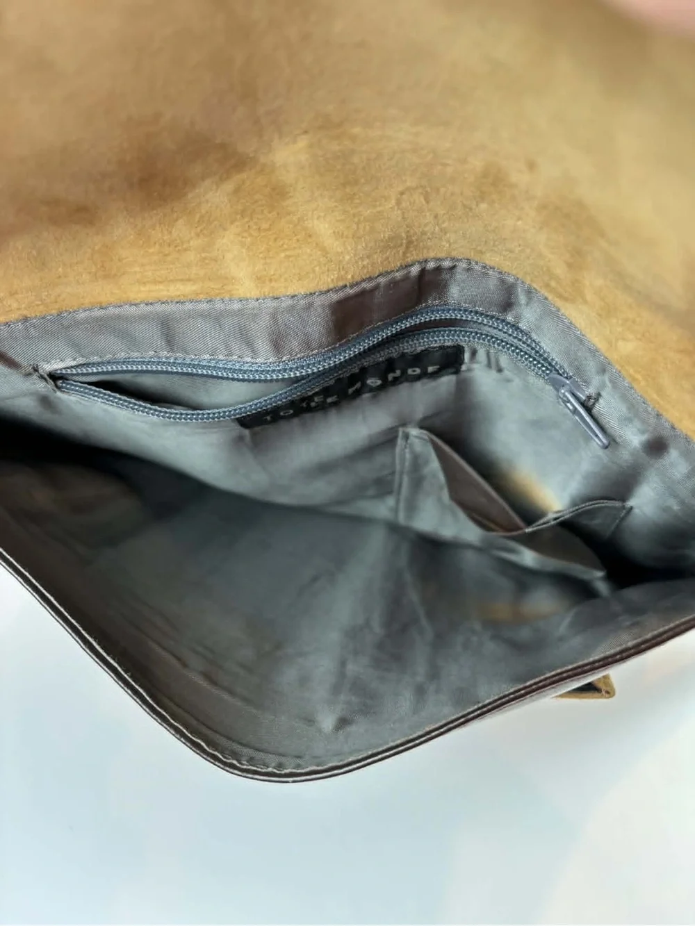 Tote Le Monde Brown Leather Crossbody Messenger Bag with Genuine Suede Panels